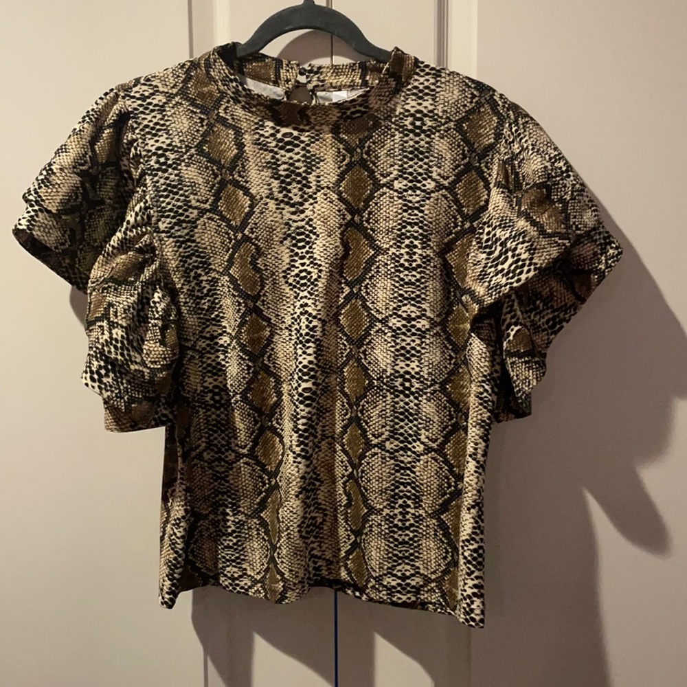 Snake print love song shirt with ruffle sleeves